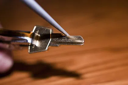 Hopkinton MA Locksmith Store Hopkinton, MA 508-534-8348 - broken-key-extraction